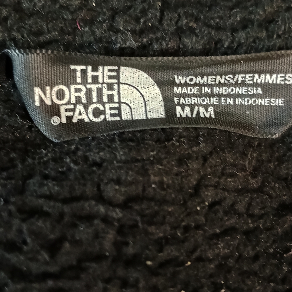 The North Face Women's Charcoal Performance Jacket - Picture 6 of 7